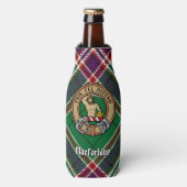 Clan MacFarlane Crest over moderne jacht Tartan Flesjeskoeler (Fles Voorkant)