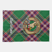 Clan MacFarlane Crest over moderne jacht Tartan Theedoek (Horizontaal)