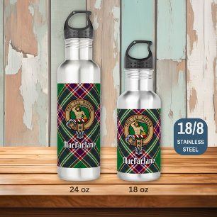 Clan MacFarlane Crest over moderne jacht Tartan Waterfles