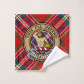 Clan MacFarlane Crest over Rode Tartan Bad Handdoek (Wasdoekje)