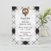 Clan MacFarlane Crest over zwart-wit tartaan Kaart (Staand voorkant)