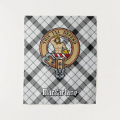 Clan MacFarlane Crest over zwart-wit tartaan Wandkleed (Voorkant)