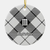 Clan MacFarlane Zwart-wit Tartan Keramisch Ornament (Voorkant)