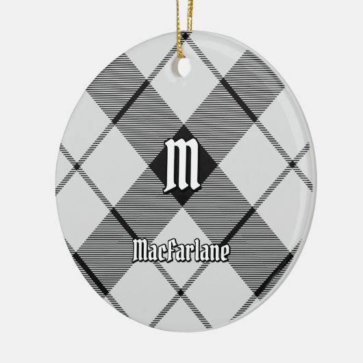 Clan MacFarlane Zwart-wit Tartan Keramisch Ornament (Links)