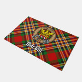 Clan MacGill Crest over Tartan Deurmat (Schuin)