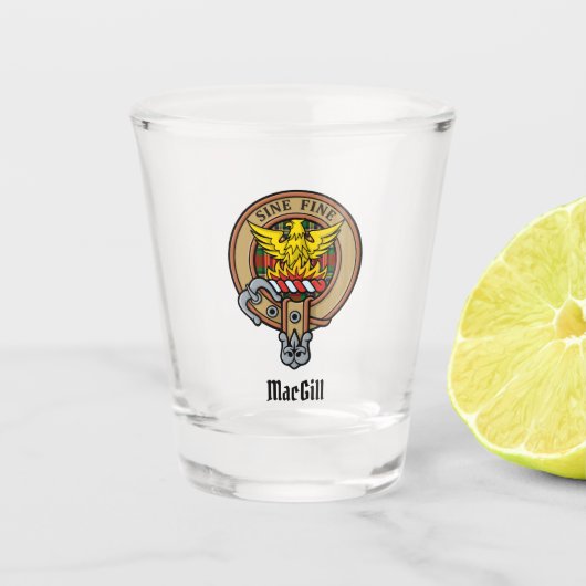 Clan MacGill Crest over Tartan Shot Glass Glas (Voorkant)