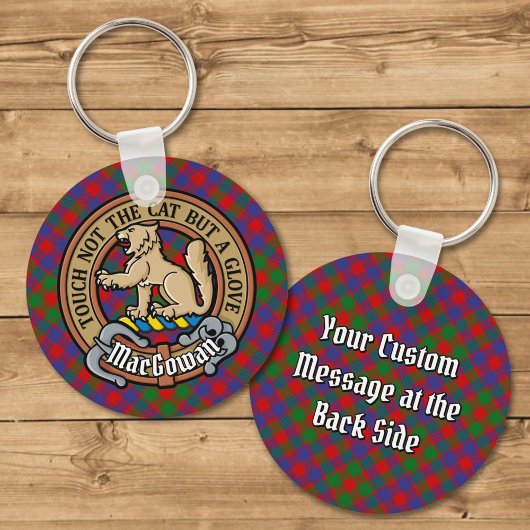 Clan MacGowan Crest over Tartan Sleutelhanger