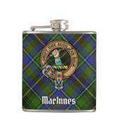 Clan MacInnes Crest over Tartan Heupfles (Voorkant)