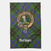 Clan MacInnes Crest over Tartan Theedoek (Verticaal)