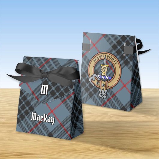 Clan MacKay Crest over Blue Tartan Bedankdoosjes