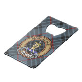 Clan MacKay Crest over Blue Tartan Creditkaart Flessenopener (Voorkant Gekanteld)