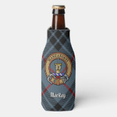 Clan MacKay Crest over Blue Tartan Flesjeskoeler (Fles Voorkant)