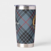 Clan MacKay Crest over Blue Tartan Geïsoleerde Drinkbeker (Rechts)