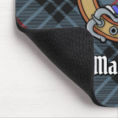 Clan MacKay Crest over Blue Tartan Muismat (Hoek)