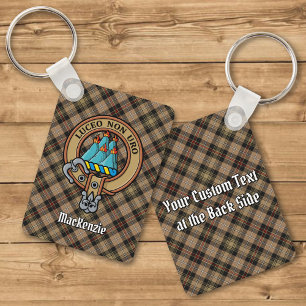 Clan MacKenzie Crest over bruine jacht Tartan Sleutelhanger