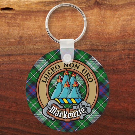 Clan MacKenzie Crest over Dress Tartan Sleutelhanger (Voorkant)