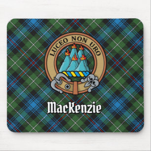 Clan MacKenzie Crest over Tartan Muismat