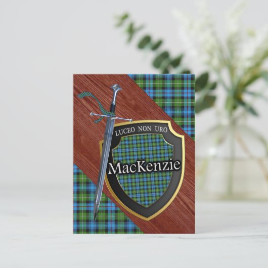 Clan MacKenzie Tartan Sword & Shield Briefkaart (Staand voorkant)
