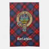 Clan MacLachlan Crest over Tartan Theedoek (Verticaal)
