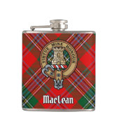Clan MacLean Crest over Tartan Heupfles (Voorkant)