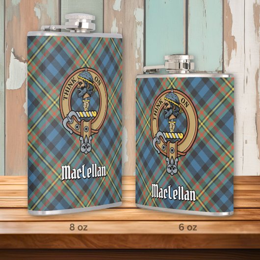Clan MacLellan Crest over Oude Tartan Heupfles