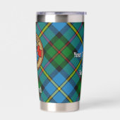 Clan MacLeod Crest over jagen op Tartan Geïsoleerde Drinkbeker (Links)