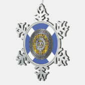 Clan MacLeod Crest & Tartan Knot Tin Sneeuwvlok Ornament (Rechts)