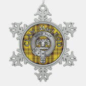 Clan MacLeod Crest & Tartan Tin Sneeuwvlok Ornament (Voorkant)