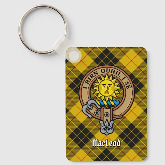 Clan MacLeod Lewis Crest over Tartan Sleutelhanger (Voorkant)