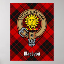 Clan MacLeod van Raasay Crest over Tartan