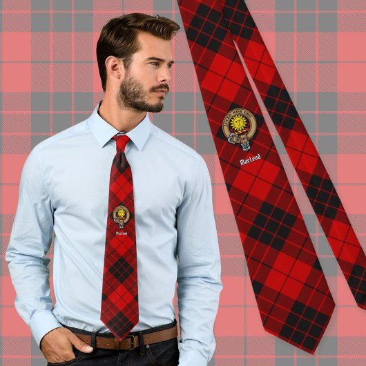 Clan MacLeod van Raasay Crest over Tartan Stropdas