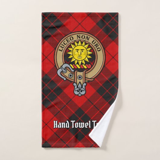 Clan MacLeod van Rasay Crest over Red Tartan Bad Handdoek (Handdoek)