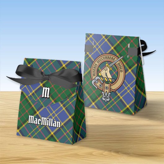 Clan MacMillan Crest over de jacht op Tartan Bedankdoosjes