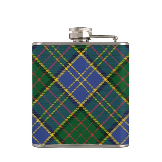 Clan MacMillan Crest over de jacht op Tartan Heupfles (Achterkant)