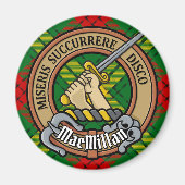 Clan MacMillan Crest over Tartan Magneet (Voorkant)