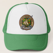 Clan MacMillan Crest over Tartan Trucker Pet (Voorkant)