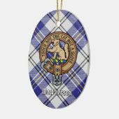Clan MacPherson Crest over blauwe jurk Tartan Keramisch Ornament (Links)