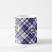 Clan MacPherson Crest over blauwe jurk Tartan Koffiemok (Center)