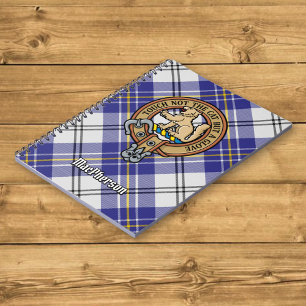 Clan MacPherson Crest over blauwe jurk Tartan Notitieboek
