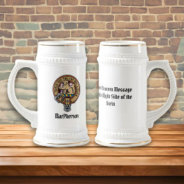 Clan MacPherson Crest over de jacht op Tartan Bierpul