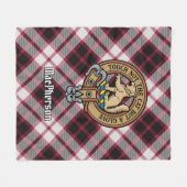 Clan MacPherson Crest over de jacht op Tartan Fleece Deken (Voorkant (Horizontaal))