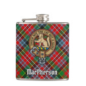 Clan MacPherson Crest over Tartan Heupfles (Voorkant)
