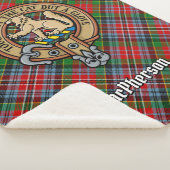 Clan MacPherson Crest over Tartan Sherpa Deken (3/4)