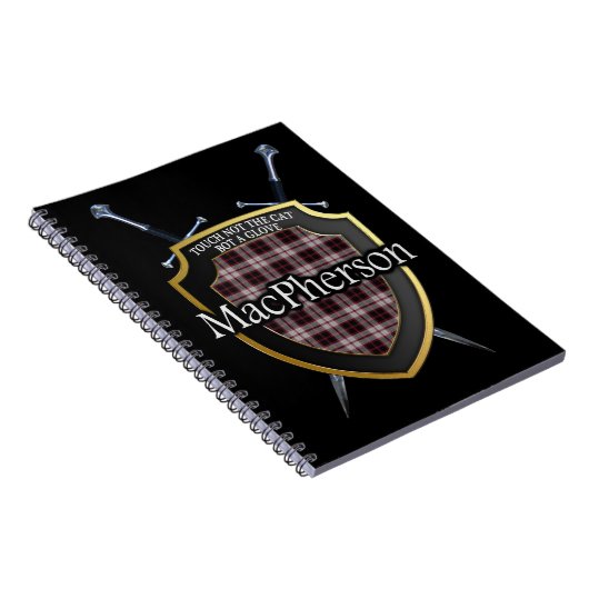 Clan MacPherson Tartan Shield & Swords Notitieboek (Rechterzijde)