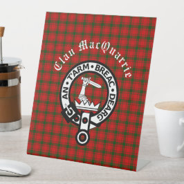 Clan MacQuarrie Tartan en Crest Reclamebord Met Voetstuk