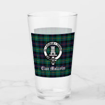 Clan Malcolm Crest Badge en Tartan