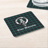 Clan Malcolm Crest Badge en Tartan Kartonnen Onderzetters (Schuin)