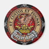 Clan Marjoribanks Crest over Tartan Magneet (Voorkant)