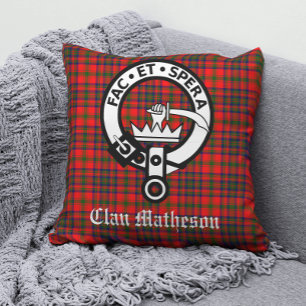 Clan Matheson Crest Badge en Tartan Kussen