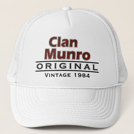 Clan Munro past uw geboortejaar aan Trucker Pet (Voorkant)